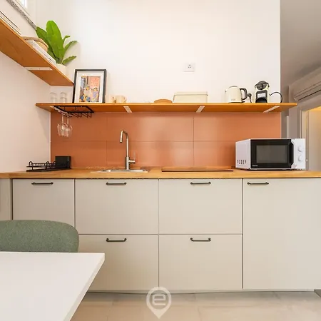 Bright Trieste Terrace Appartement