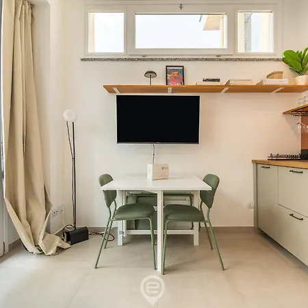 Bright Trieste Terrace * Cagliari