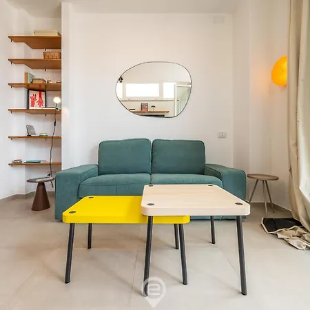 Bright Trieste Terrace 公寓 *